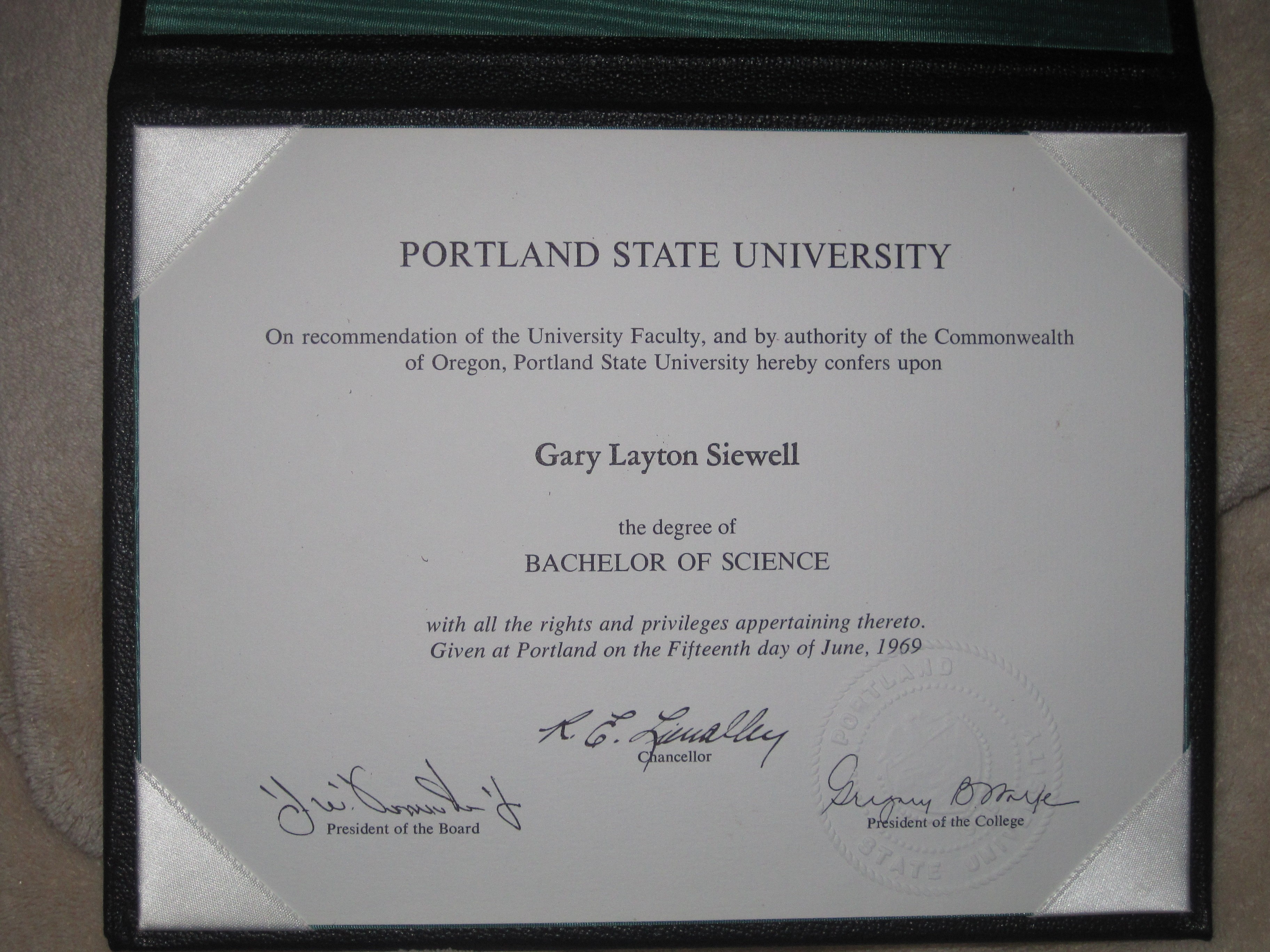 diploma_PSU.jpg