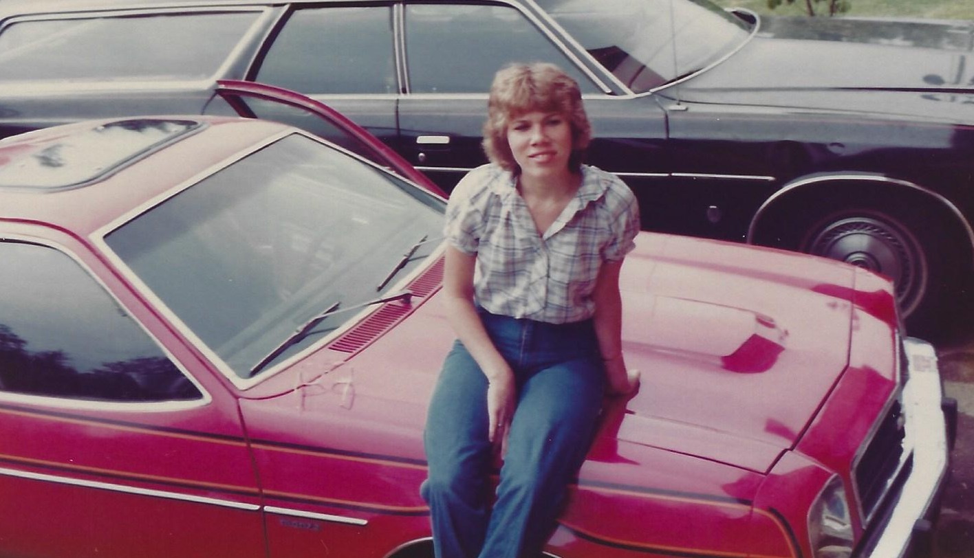 CH7_35Teresq_firstnewcar.jpg