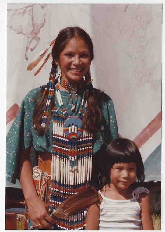 CH7_74gwenwIndianlady_cheyenne.jpg