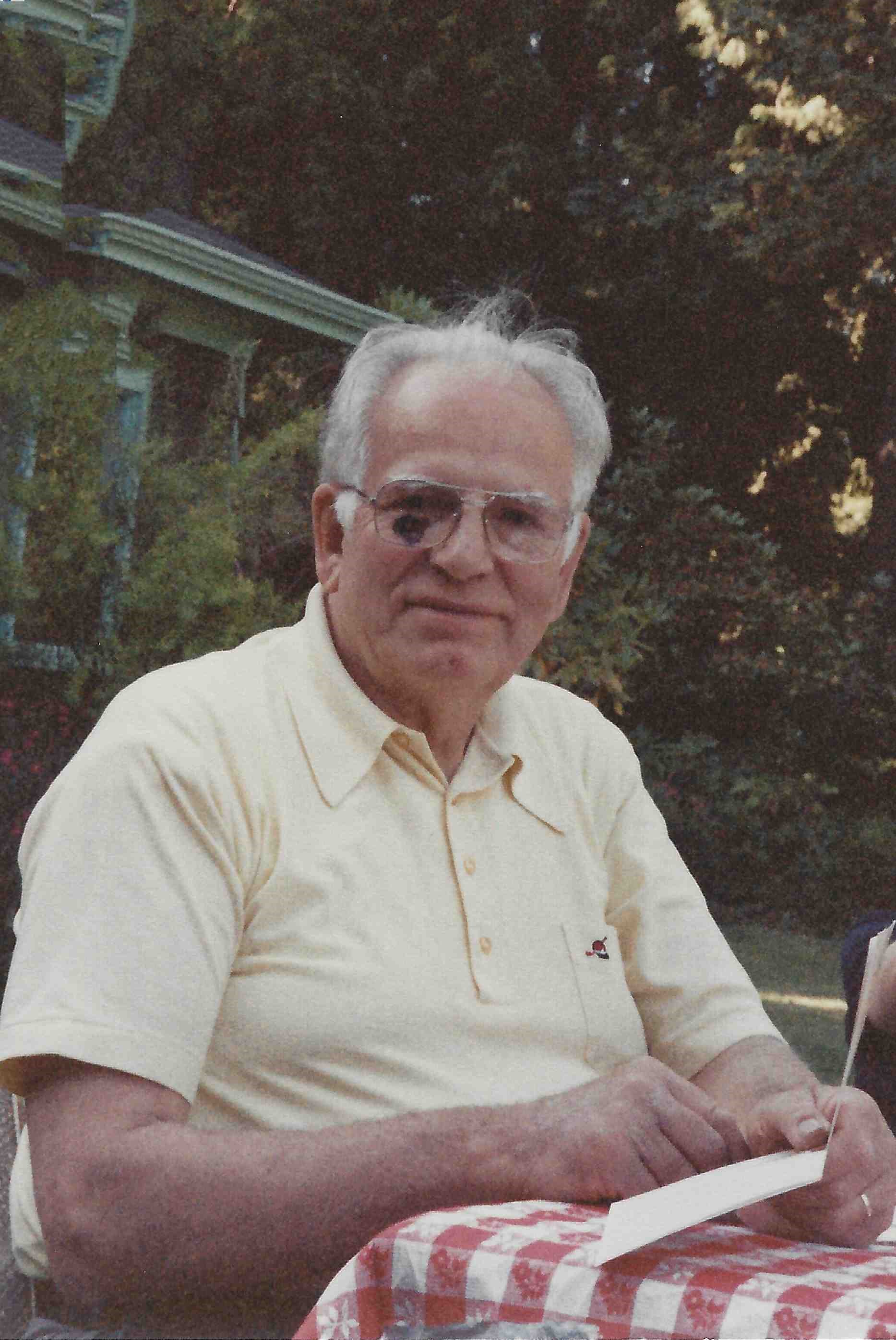 CH7_99GrandpaL71.jpg
